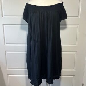 Talula Black Off Shoulder Smocked Elastic Neck Short Sleeve Lined Dress Size M‎